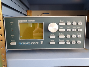 Cryo-con_temp_controller_1.jpg