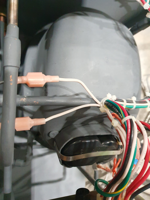 Compressor_connector_top_1.jpg