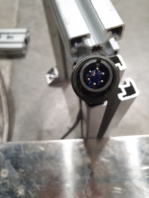 compressor_coldhead_cable_1.jpg